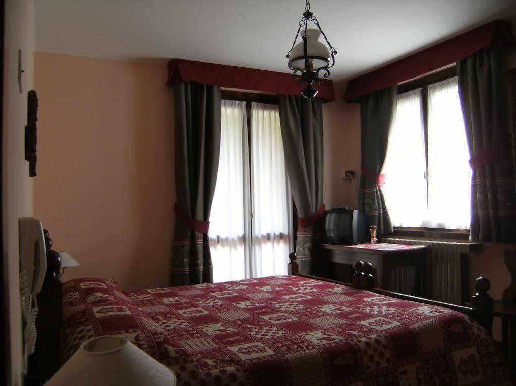 Albergo Thurwieser Санта-Катерина-Вальфурва Екстер'єр фото