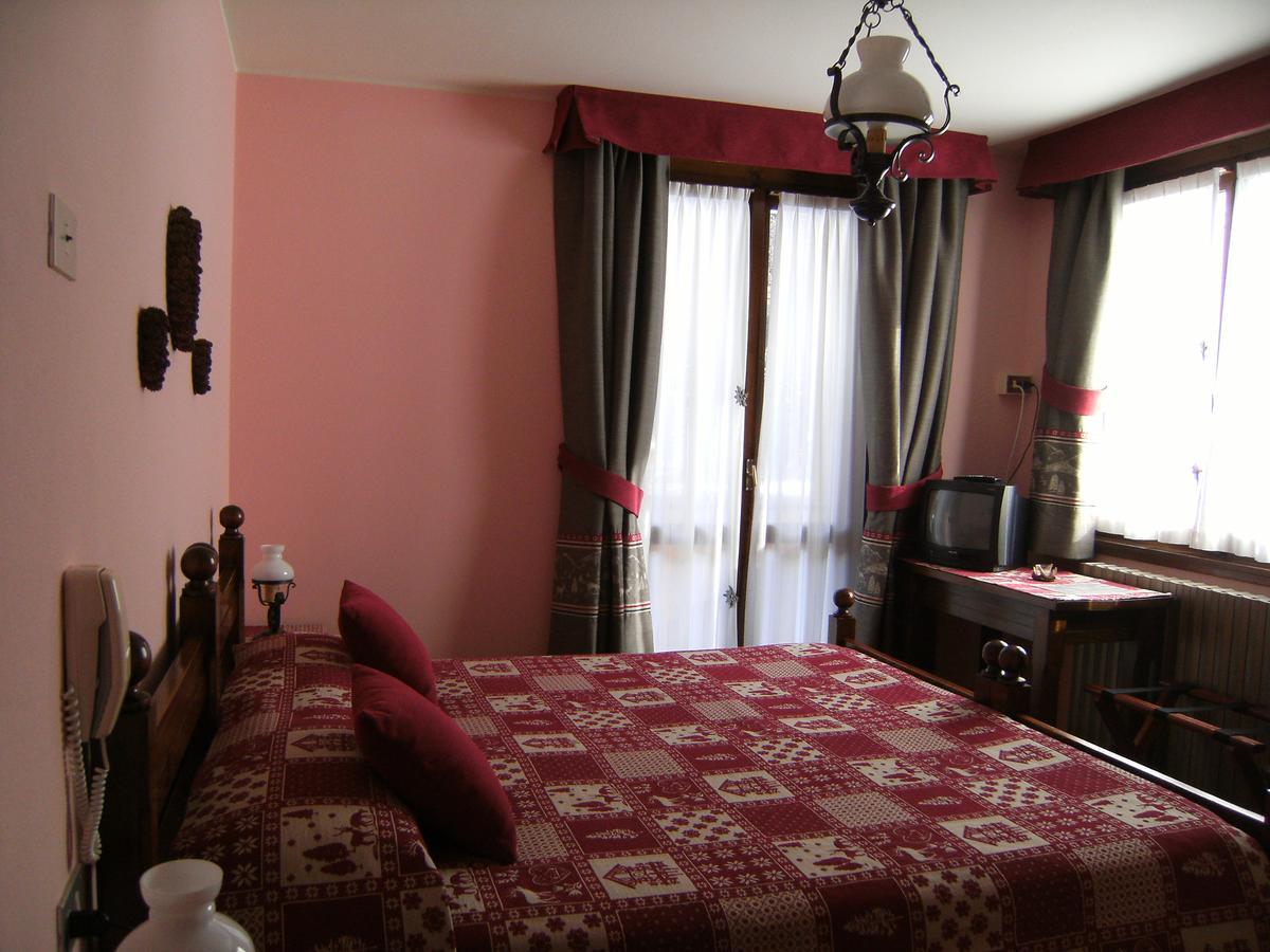 Albergo Thurwieser Санта-Катерина-Вальфурва Екстер'єр фото